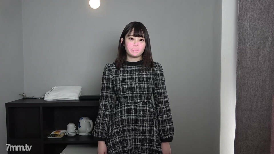 FC2-PPV-1687864 สาวขาวตูดใหญ่โดนเลียหี