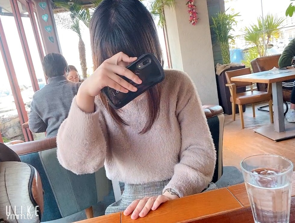 FC2-PPV-1692819 สาวเล็กช่วยตัวเอง