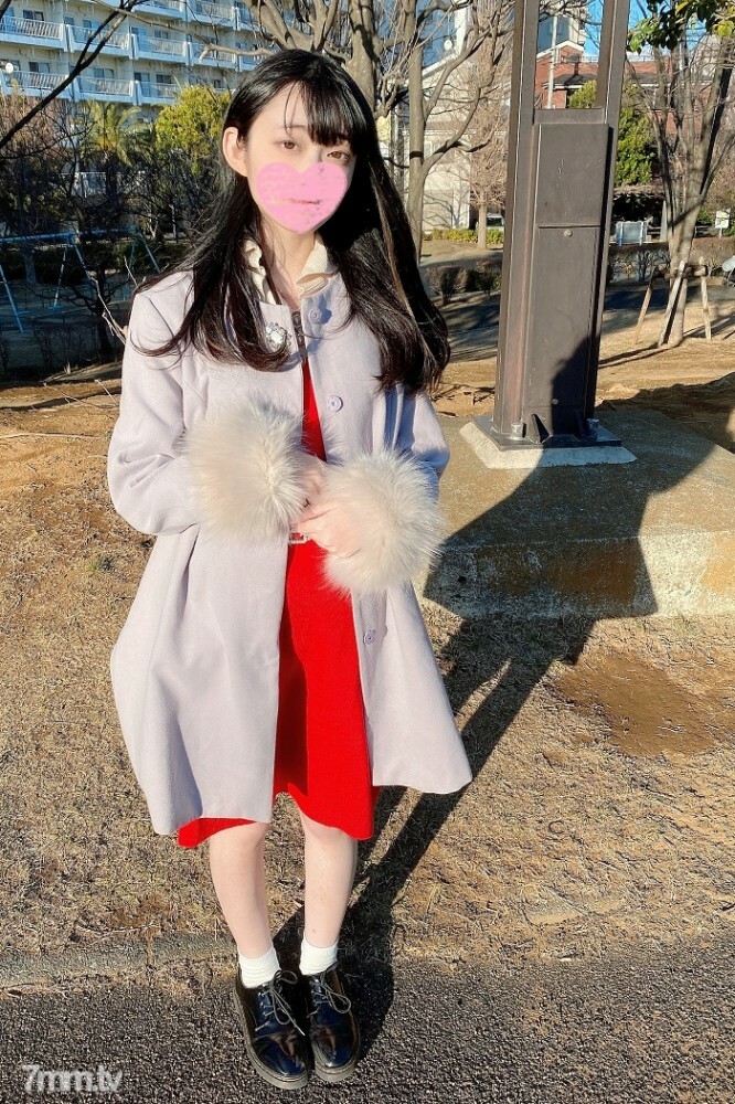 FC2-PPV-1713543 สาวหวานโดนเย็ดแตกใน