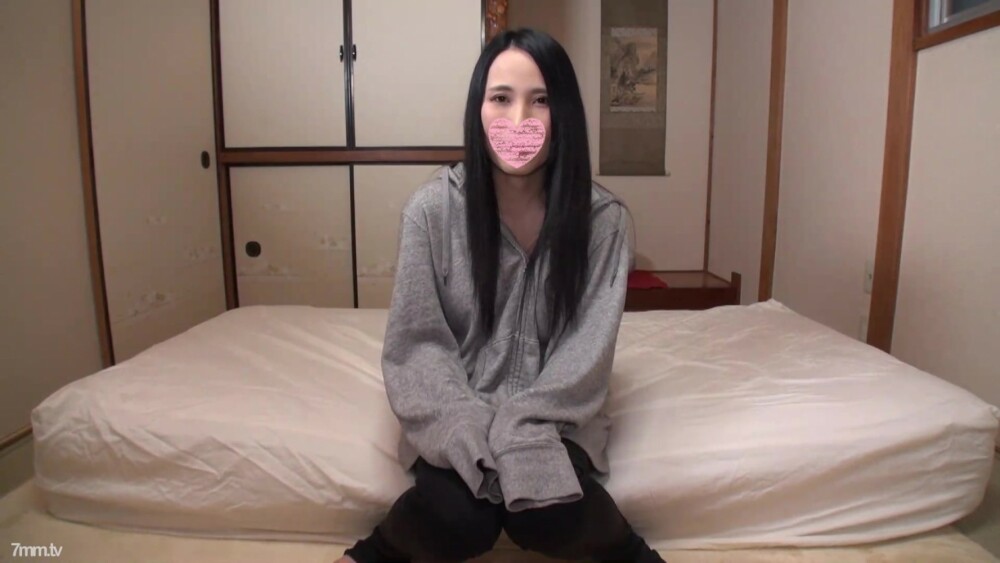 FC2-PPV-1715591 สาวผมสั้นเย็ดดุ