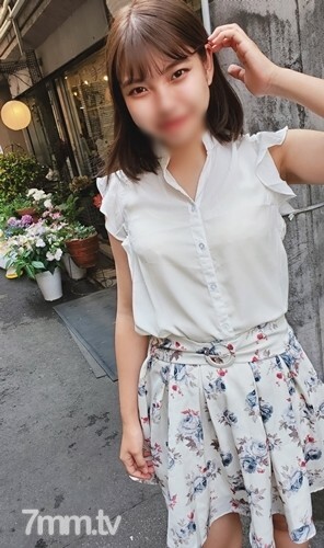 FC2-PPV-1722581 สาวเล็กนมใหญ่โดนแตกใน