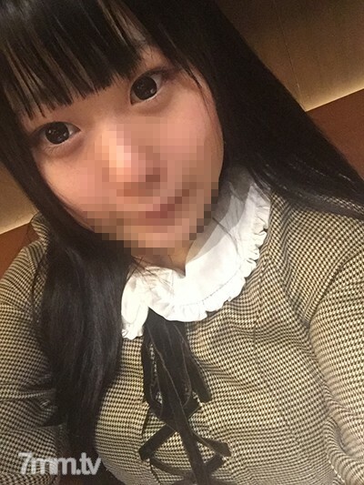 FC2-PPV-1728678 หีเนียนๆ โดนเย็ดกระจาย