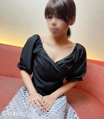 FC2-PPV-1762510 สาวน่ารักโดนรุมเย็ดมันส์