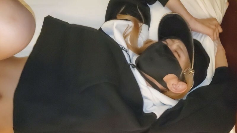 FC2-PPV-1805227 สาวนมเล็กตูดโตเย็ดโคตรฟิน