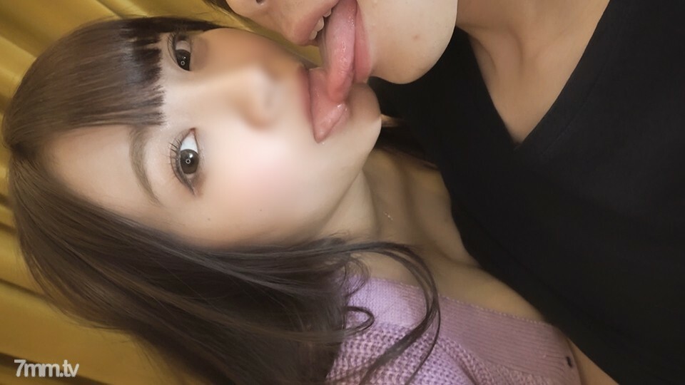 FC2-PPV-1822946 สาวขี้อายหีฟูโดนเย็ด