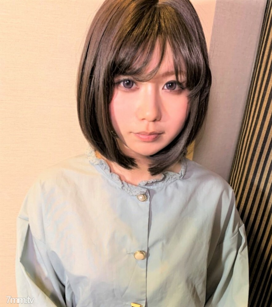 FC2-PPV-1826072 สาวน้อยหุ่นดีร้องเสียว