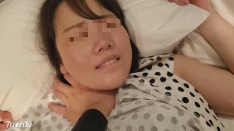 FC2-PPV-1842816 สาวออฟฟิศโดนรุม