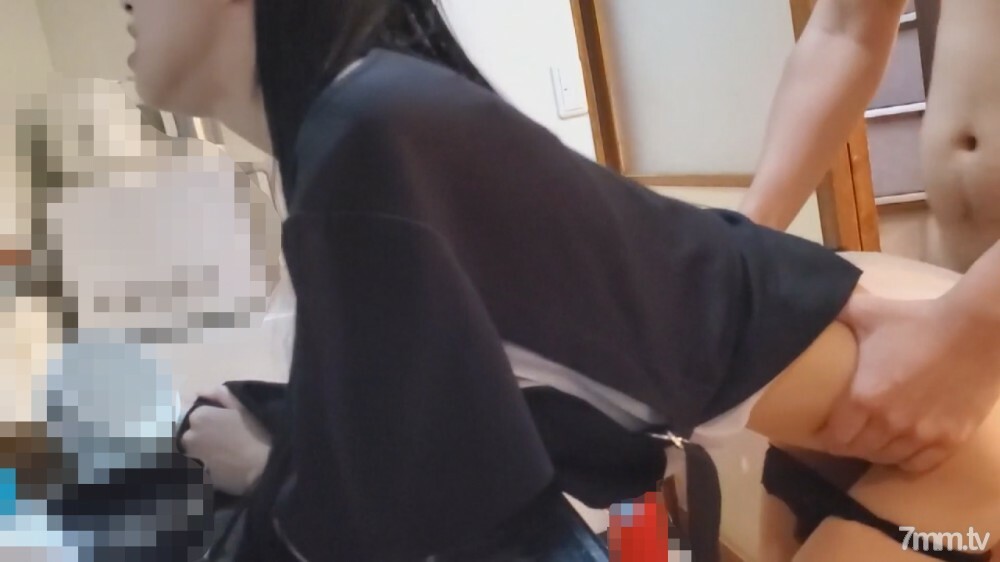 FC2-PPV-1846926 สาวเอเชียตัวเล็กเย็ดกับชายชราผู้ใหญ่