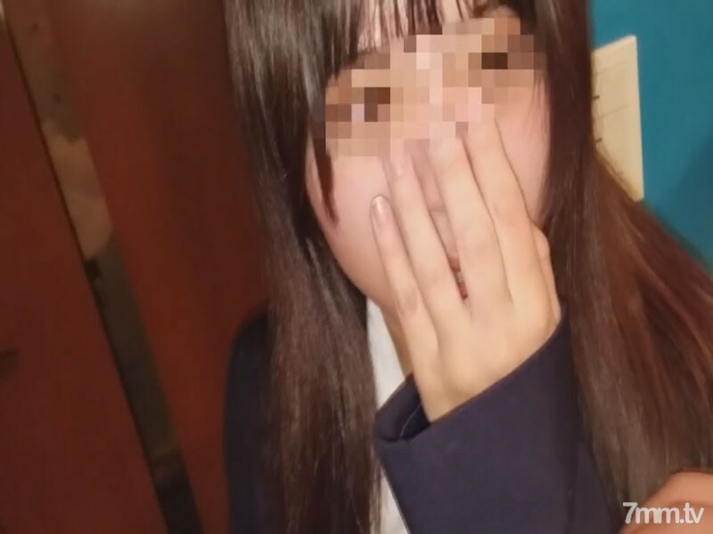 FC2-PPV-1851088 สาวขี้อายหีสวย