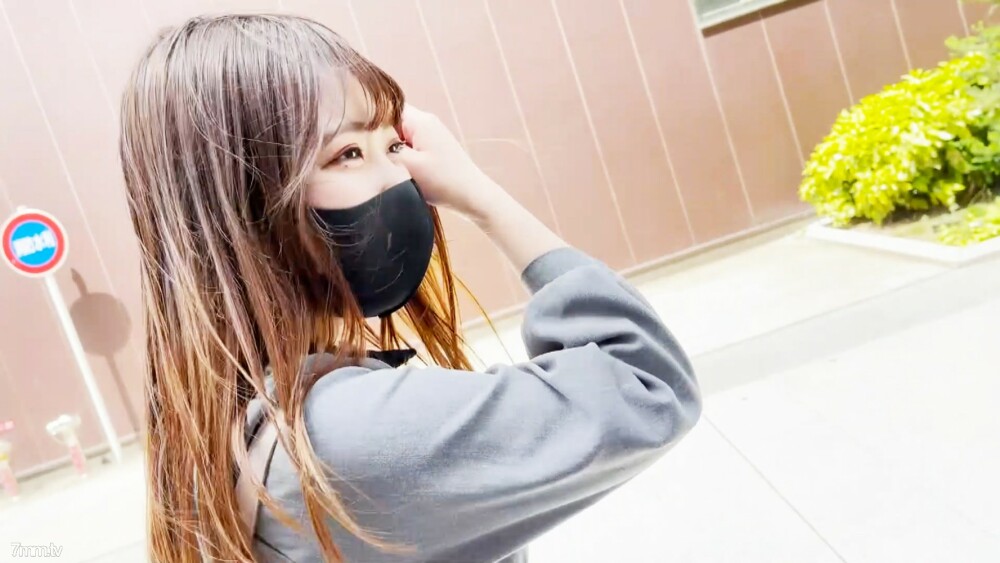 FC2-PPV-1875700 สาวอวบเย็ดมันส์คารู