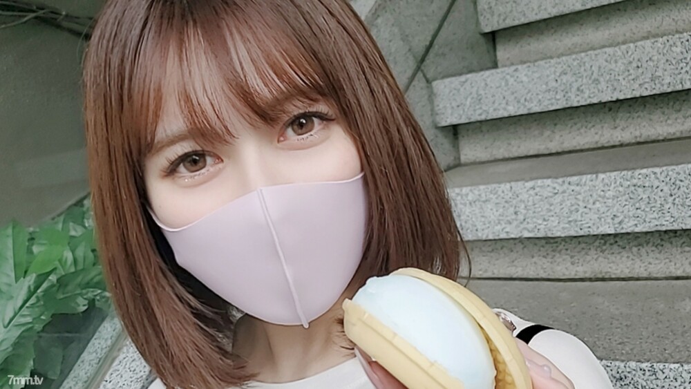 FC2-PPV-1879883 สาวน่ารักโดนเย็ดมันส์