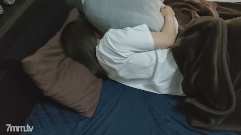 FC2-PPV-1938556 สาวผมยาวหีโหนกเย็ดมันส์