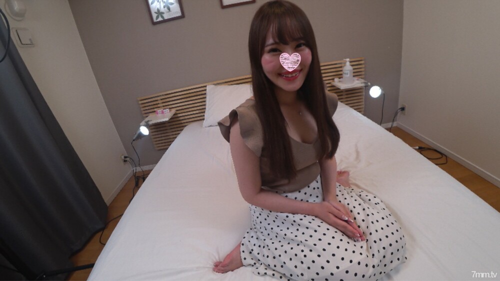 FC2-PPV-1947258 สาวน่ารักช่วยตัวเองมันส์