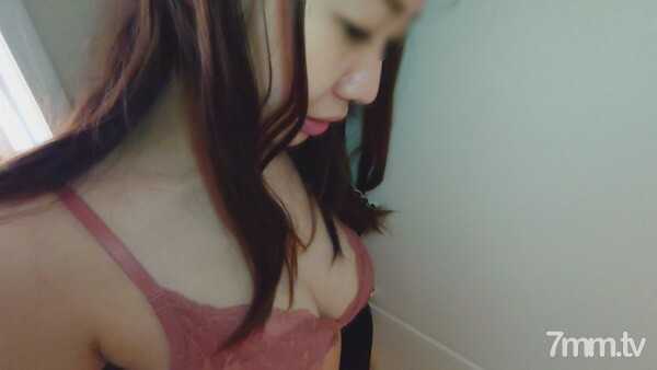 FC2-PPV-2015196 สาวผมสั้นหีสวยโดนเลีย