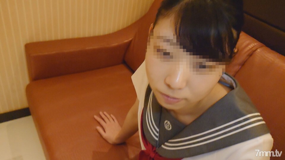 FC2-PPV-2019632 สาวน้อยหน้าใสช่วยตัวเอง