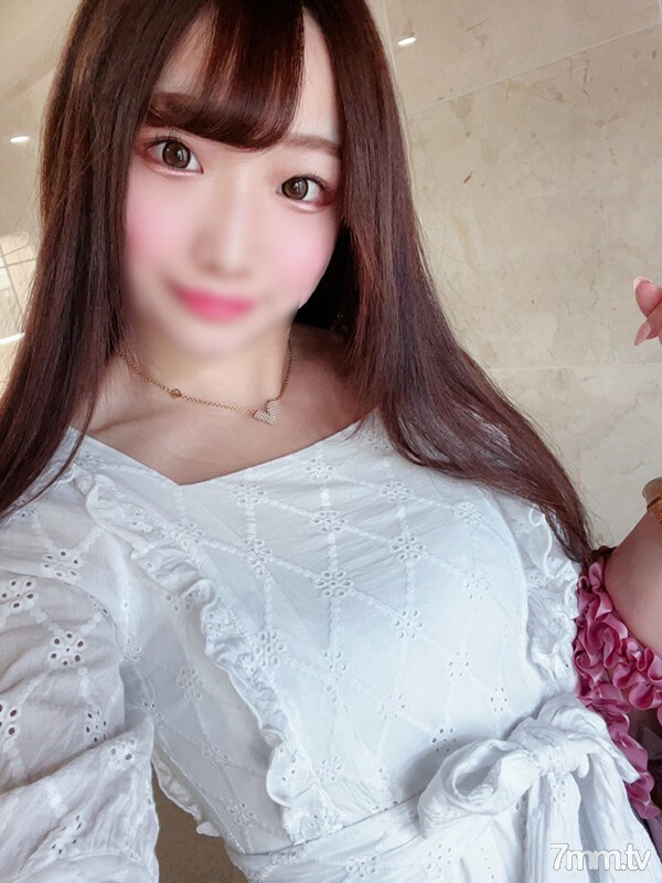 FC2-PPV-2067879 สาวตูดใหญ่โดนตีตูด