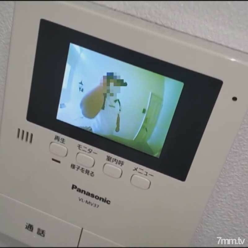 FC2-PPV-2249703 นักศึกษาสาวโดนเย็ดคาหอพัก