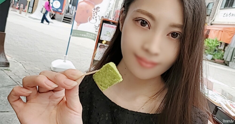 FC2-PPV-2310228 สาวอวบใหญ่โดนรุมเย็ดโคตรเด็ด