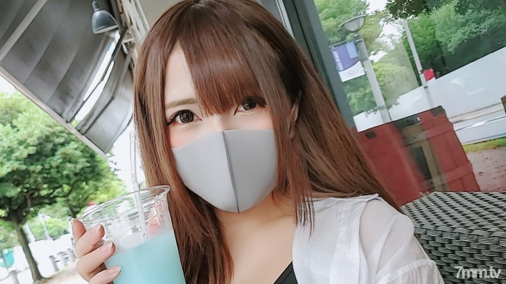 FC2-PPV-2329157 สาวน้อยหน้าใสโดนลักหลับ