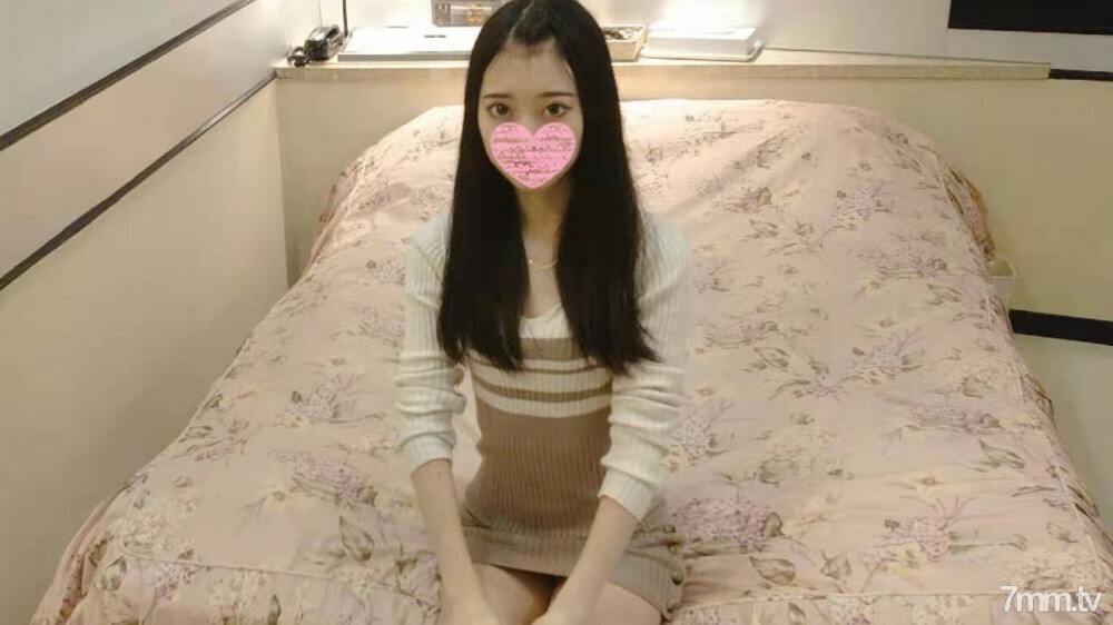 FC2-PPV-2373744 สาวผอมหีโหนกโดนเลียแตก