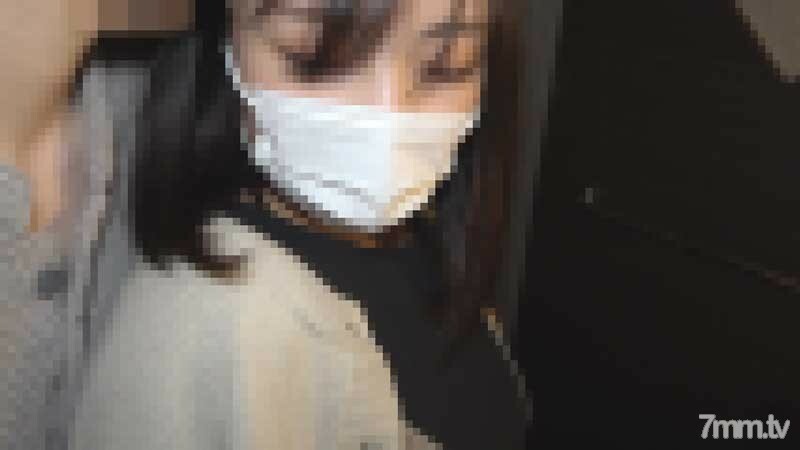 FC2-PPV-2417368 สาวลับแล็บโชว์หีสวย