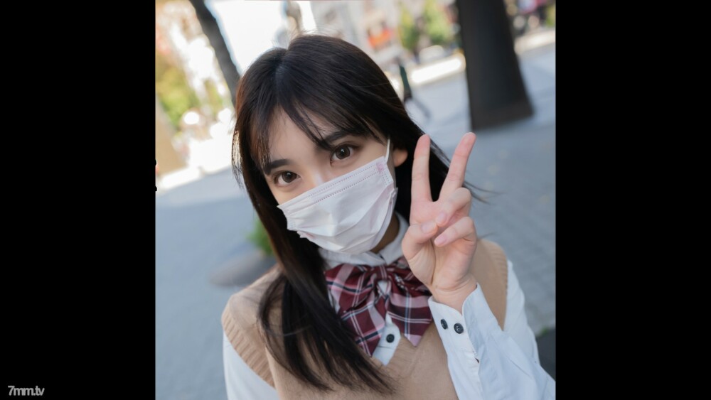 FC2-PPV-2448498 สาวออฟฟิศนมยวนโดนเย็ดOT