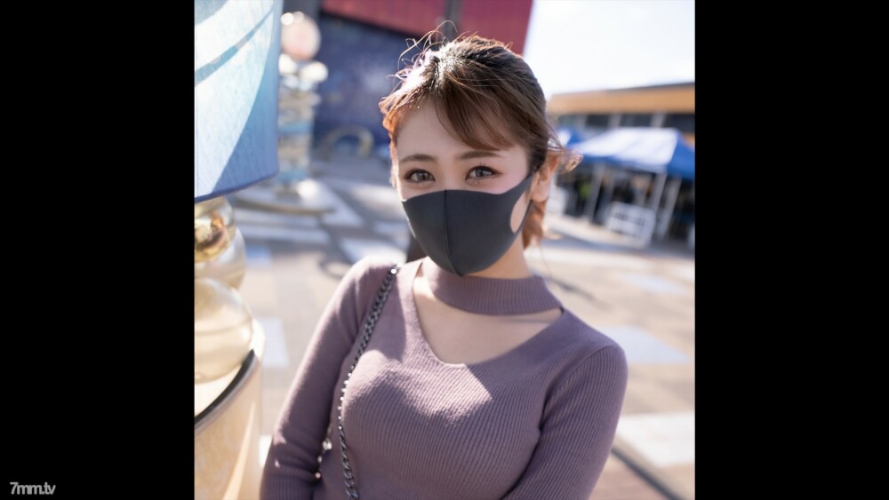 FC2-PPV-2467938 สาวผมดำหุ่นดีโดนเย็ดสด