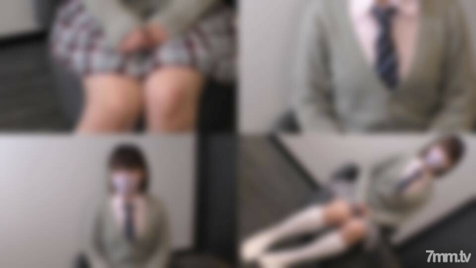 FC2-PPV-2487310 สาวตัวเล็กโชว์รูปร่าน