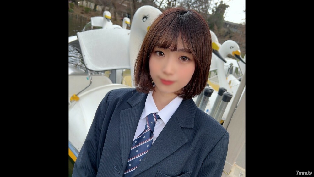 FC2-PPV-2691402 สาวน้อยน่ารักโชว์หีสวย