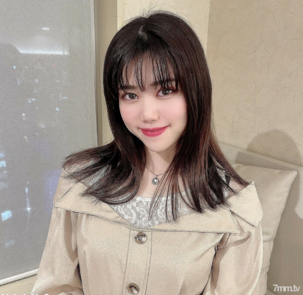 FC2-PPV-2710170 สาวน่ารักช่วยตัวเองมันส์