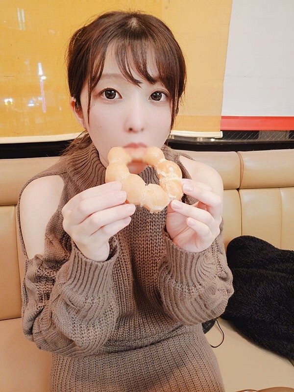 FC2-PPV-2716093 สาวอวบเย็ดมันส์น้ำแตกคารู