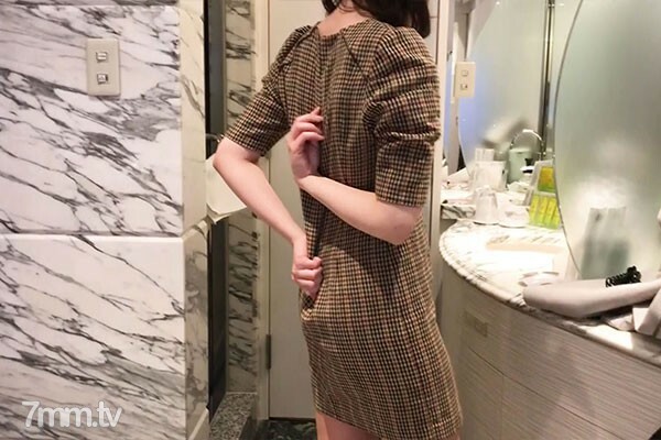 FC2-PPV-2761257 นักศึกษาสาวเด็ดร่าน