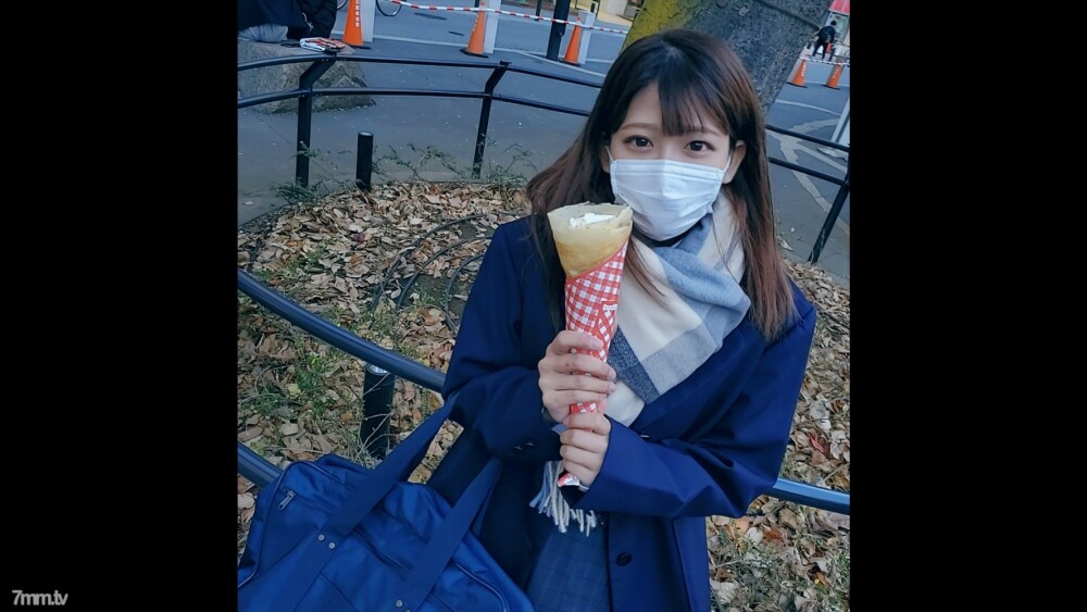 FC2-PPV-2763643 นักศึกษาขาวใสหีสวยน่าเย็ด