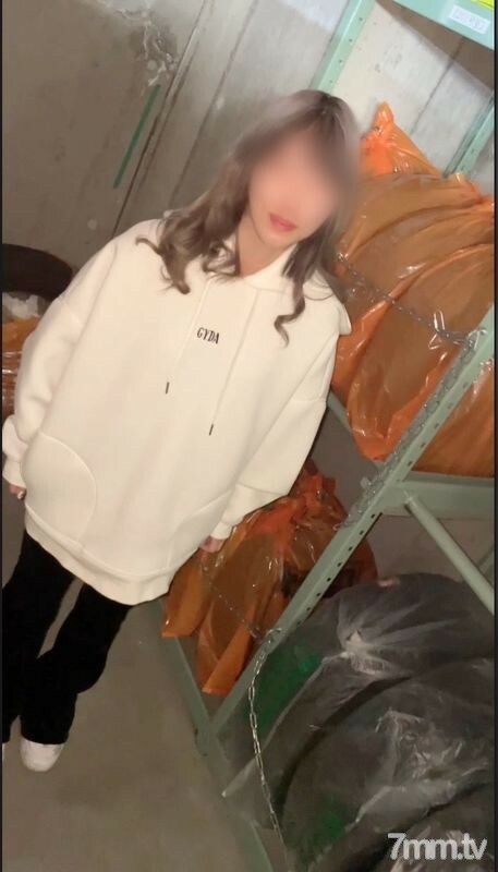 FC2-PPV-2775726 สาวน่ารักร้องครวญครางเสียวจัด