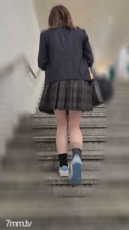 FC2-PPV-2783458 สาวผมยาวโดนแตกคาหีร้องลั่น