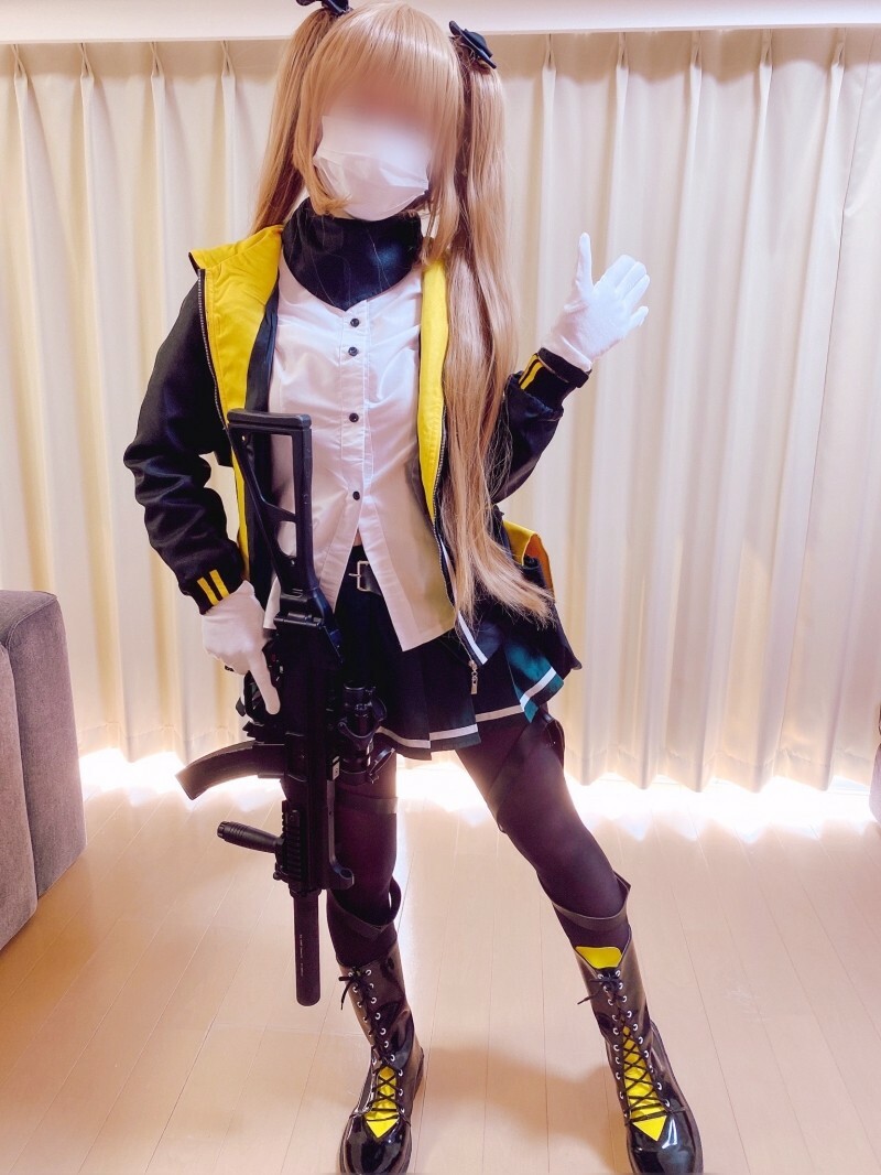 FC2-PPV-2830024 พริตตี้สาวใหญ่ควยโตเด้งร่าน