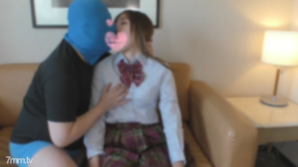 FC2-PPV-2834026 สาวน้อยตูดโตโดนเย็ดท่าหมา