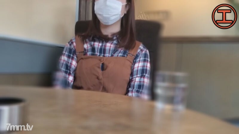 FC2-PPV-2859296 สาวผมบลอนด์ช่วยตัวเอง