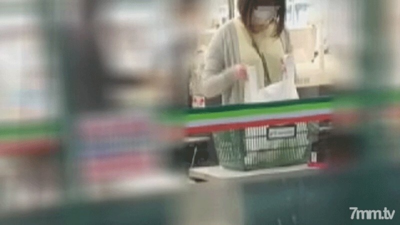 FC2-PPV-2866025 สาวออฟฟิศโดนเย็ดคาที่ทำงาน