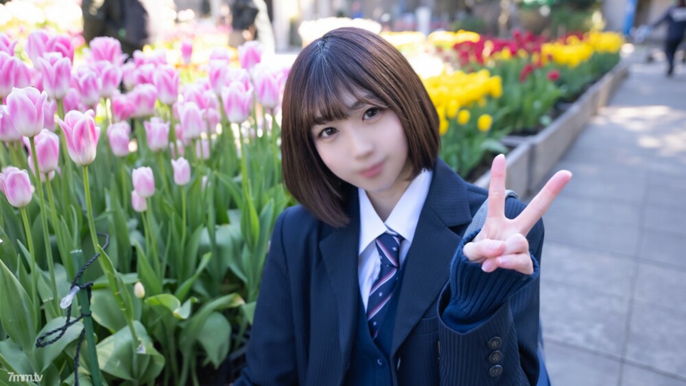 FC2-PPV-2867060 หุ่นบางขาวช่วยตัวเองเสียว