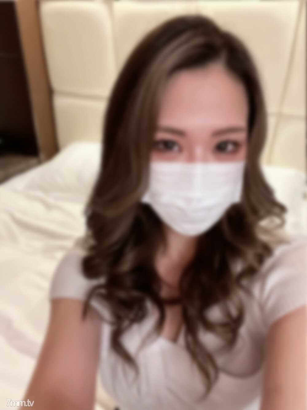 FC2-PPV-2919886 สาวผมยาวเย็ดสดร้องลั่น