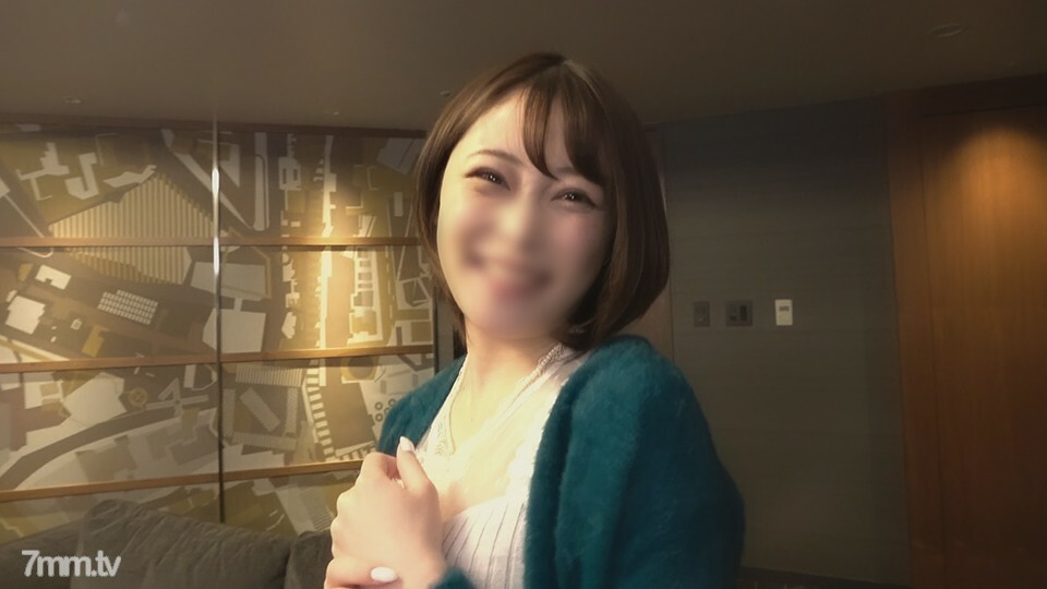 FC2-PPV-2982054 สาวเล็กหีโค้งโดนเย็ดแรง