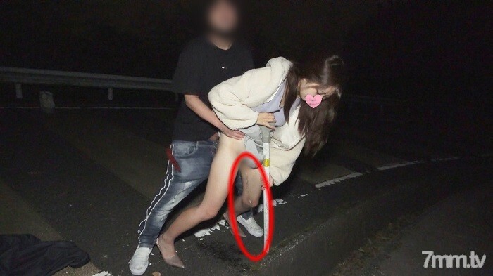 FC2-PPV-2984375 สาวผมยาวหีแฉะเย็ดสด