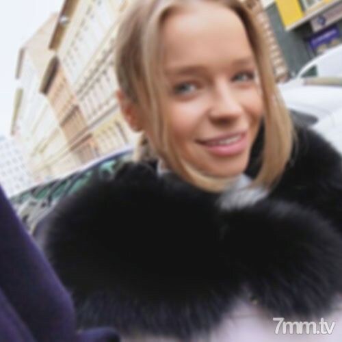 FC2-PPV-3051212 สาวน่ารักจิ๊บๆ โดนเย็ดมันส์