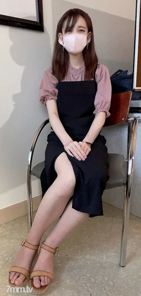 FC2-PPV-3062161 สาวตูดกลมโดนซอย