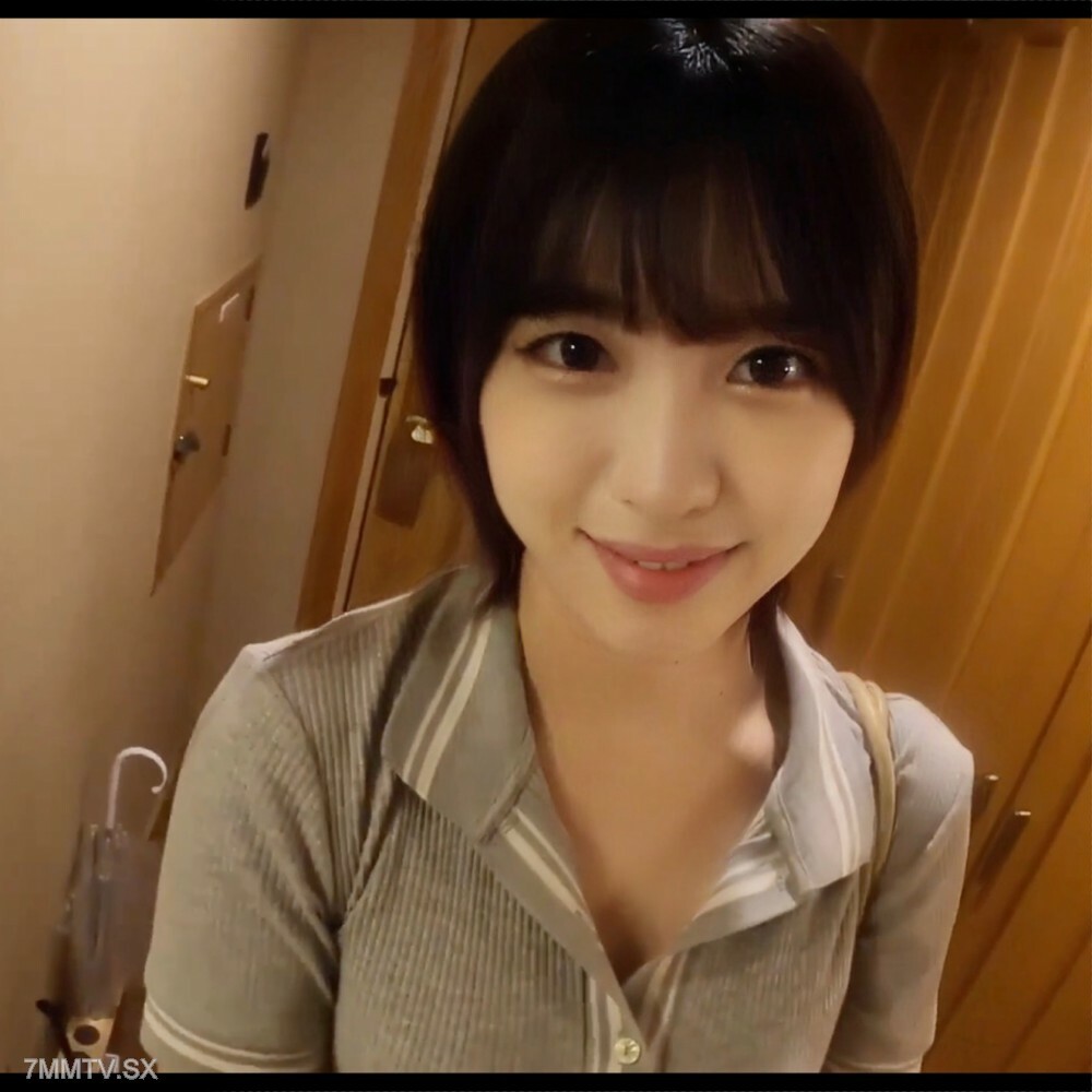 FC2-PPV-3068950 สาวผมสั้นนมเด้งเย็ดมันส์