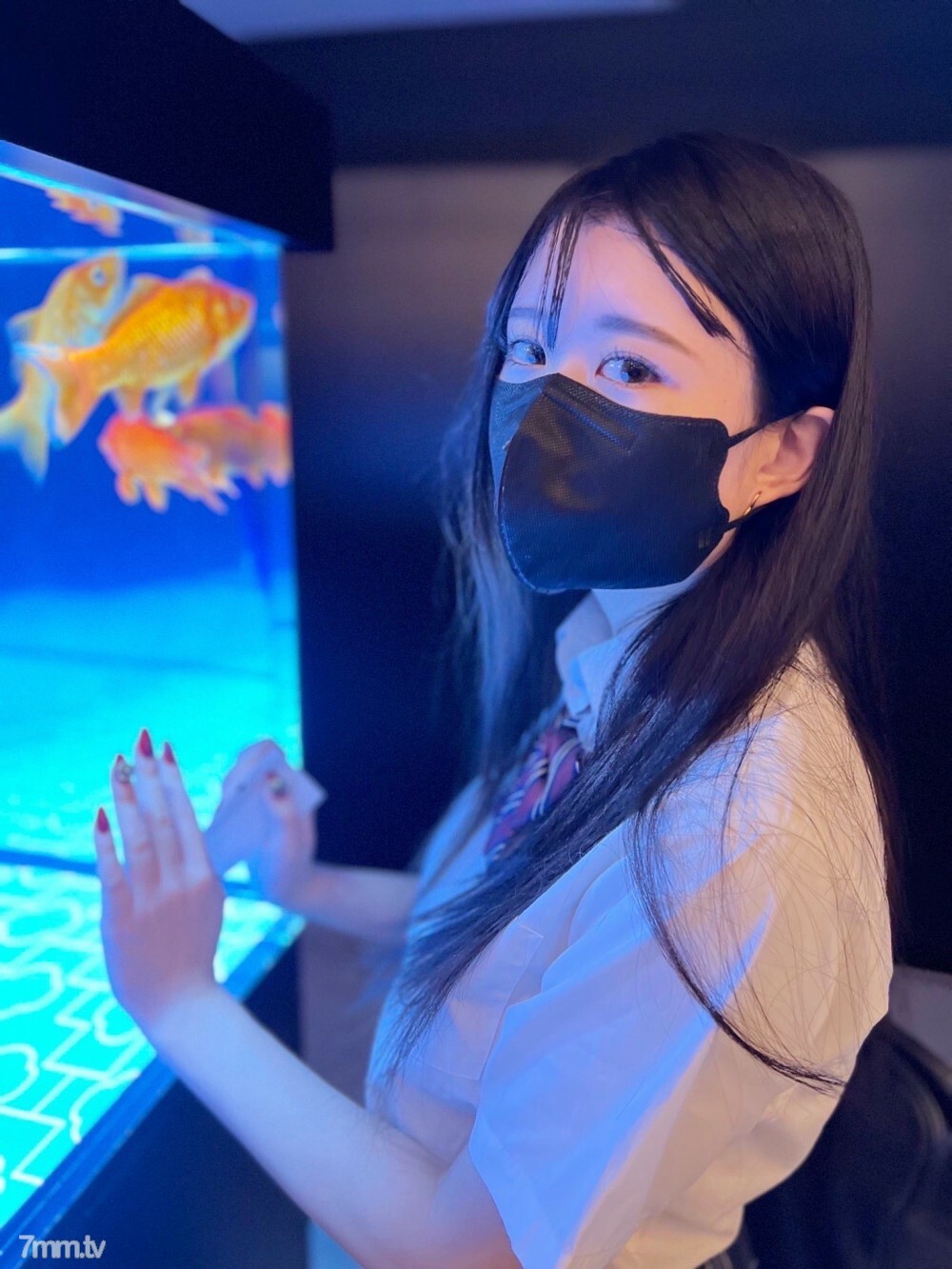 FC2-PPV-3071875 สาวน่ารักโชว์นมใหญ่เด้ง