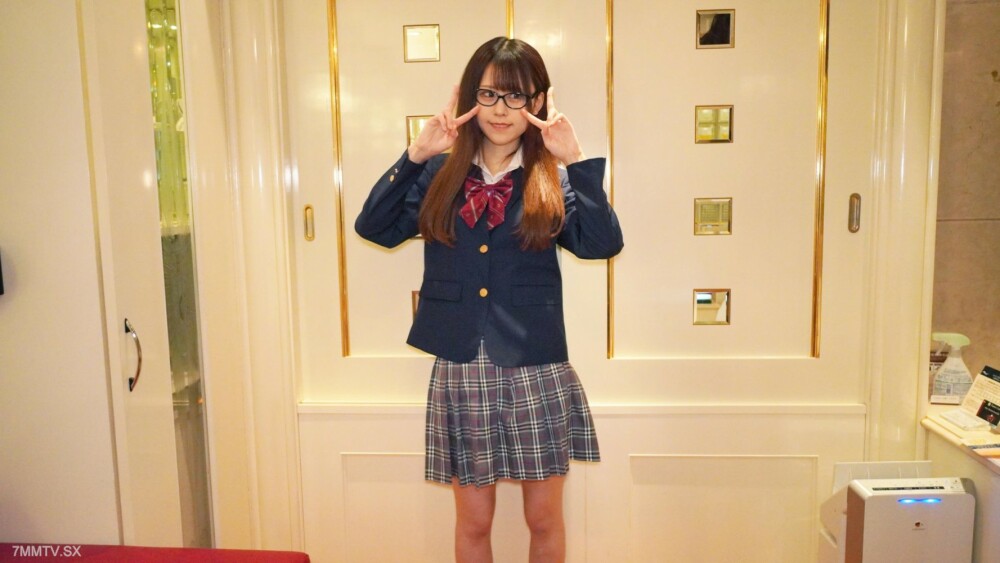 FC2-PPV-3077129 สาวผมสั้นหุ่นเซ็กซี่เย็ดสด