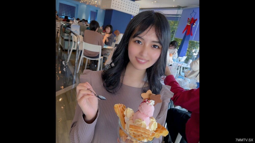 FC2-PPV-3147619 สาวขาวใสหีชมพูเย็ดมัน