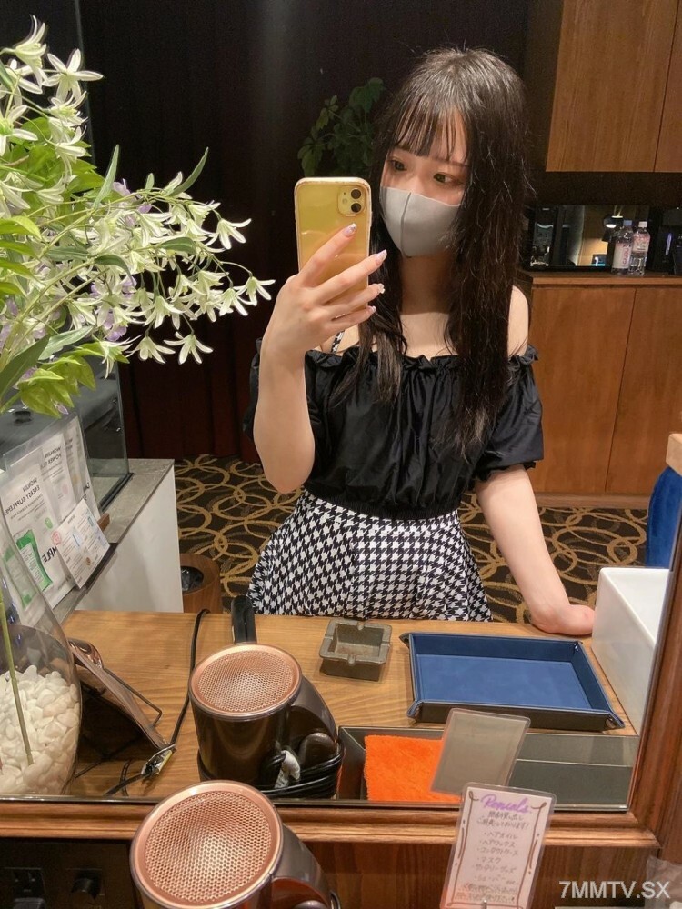 FC2-PPV-3148902 สาวผมสั้นตูดกลมเย็ดมันส์